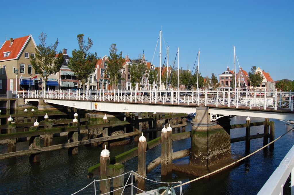 Вилла De Grote Sluis Харлинген Экстерьер фото